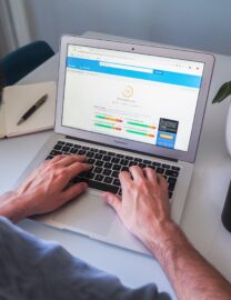 myriam-jessier-3n3Or1UMnVQ-unsplash