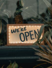 clay-banks-N3SsG7xR-Dg-unsplash